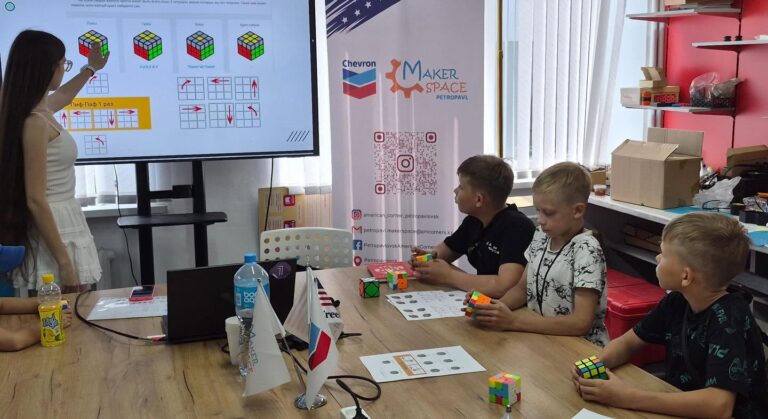 Продолжаются занятия по спидкубингу